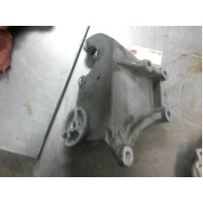 103K105 Alternator Bracket From 2005 Chevrolet Trailblazer  4.2
